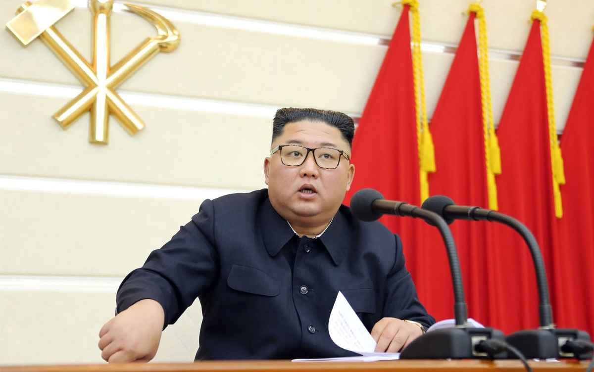 Líder da Coreia do Norte, Kim Jong-un estaria em estado grave após cirurgia