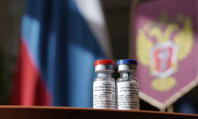 Rússia anuncia produção do primeiro lote da vacina contra o coronavírus