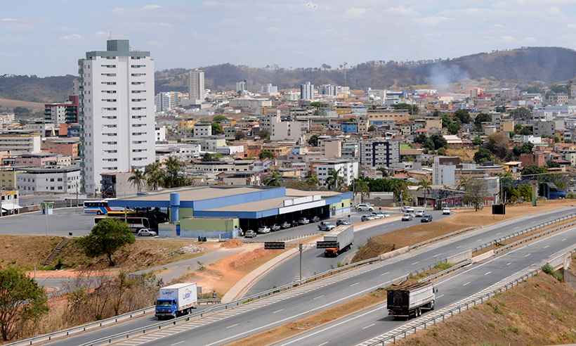 Agência da Copasa em Nova Serrana é reaberta junto a outras 60