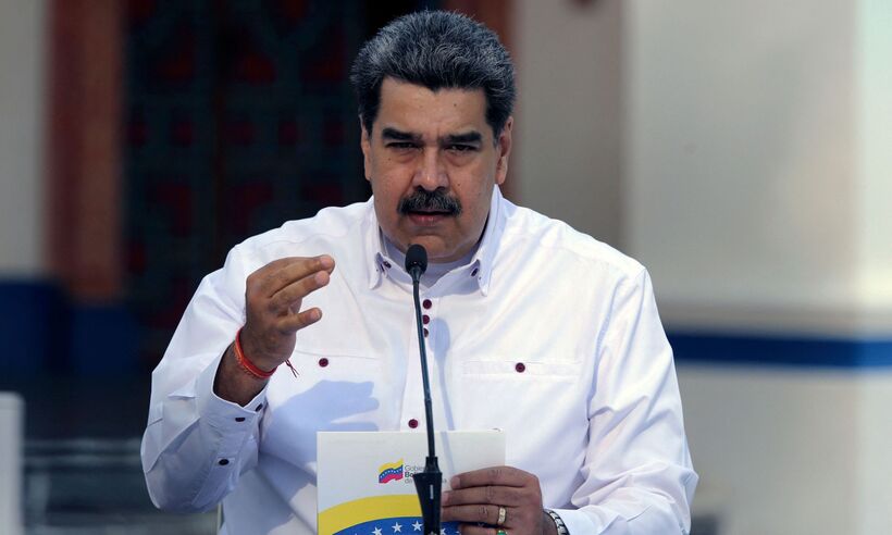 Maduro chama variante brasileira do coronavírus de ''Bolsonaro''