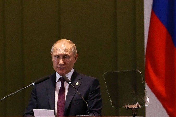 Putin e Biden podem se reunir em junho, diz assessor do Kremlin