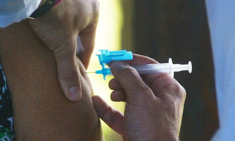 Portugal: brasileiros sem acesso ao sistema de saúde também serão vacinados
