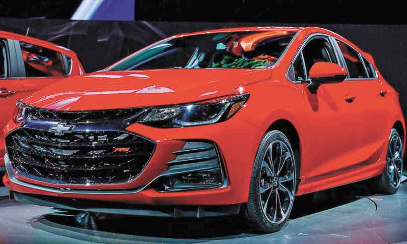 Chevrolet Cruze ganha visual mais esportivo em nova versão do sedã