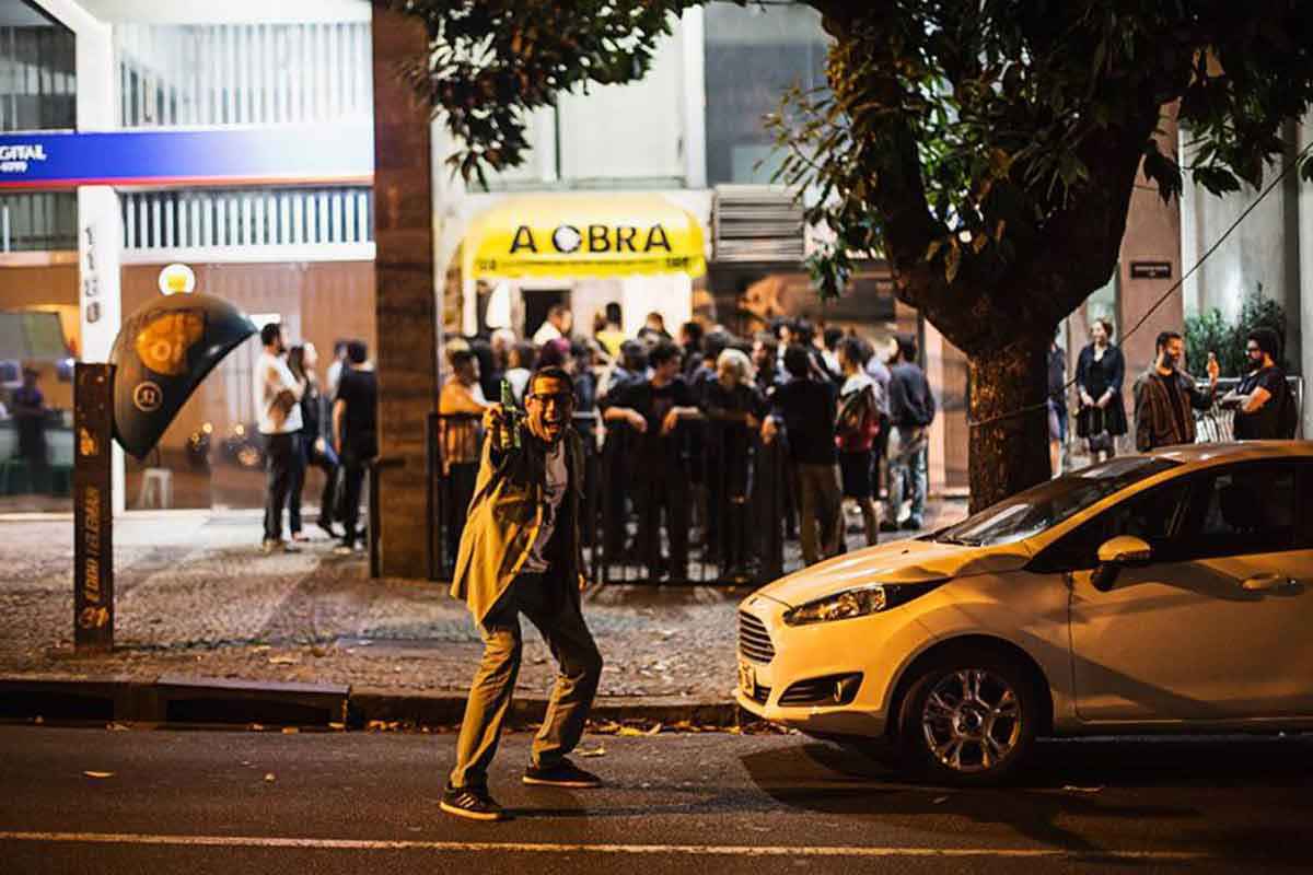 Envelheço na cidade'', seção da HIT, conta a história das boates