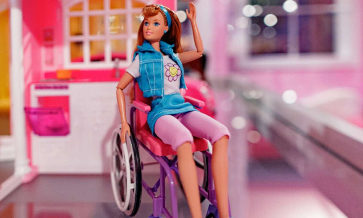 Roupa para Boneca Barbie - Dama Antiga sem Manga